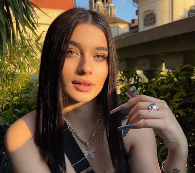 Di Sofia Crisafulli, "Chi è il padre del figlio?"