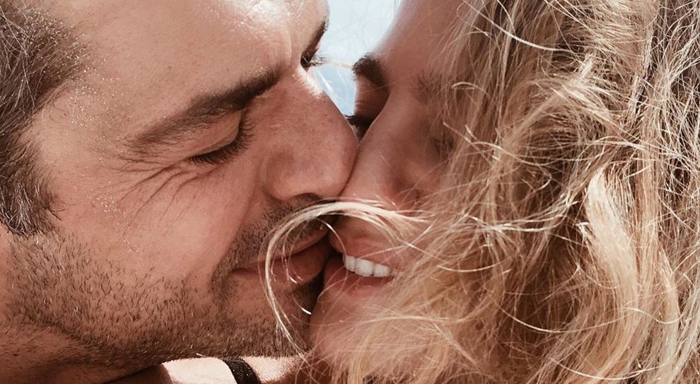 Luca Argentero e la dolce immagine con il figlio: "Un nuovo amore", la risposta di Cristina Marino