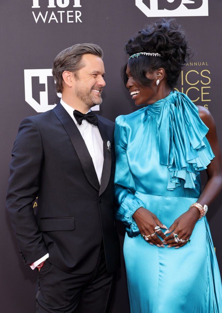 Fonte: Getty Images Jodie Turner-Smith e Joshua Jackson insieme