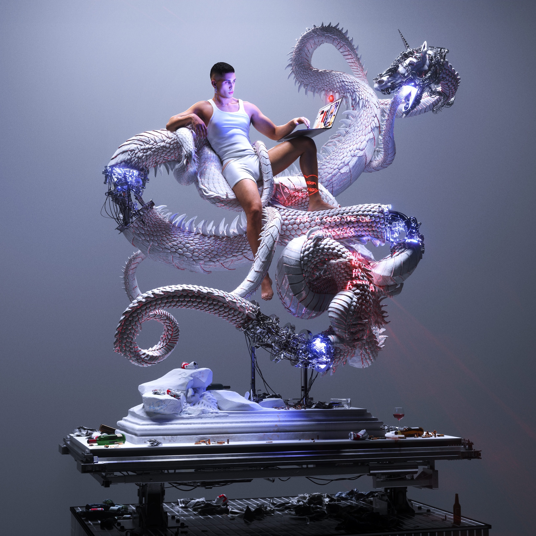 Mahmood in una pose futuristica