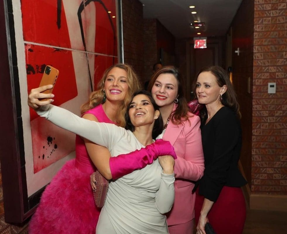 Le protagoniste di Quattro amiche e un paio di jeans si riuniscono