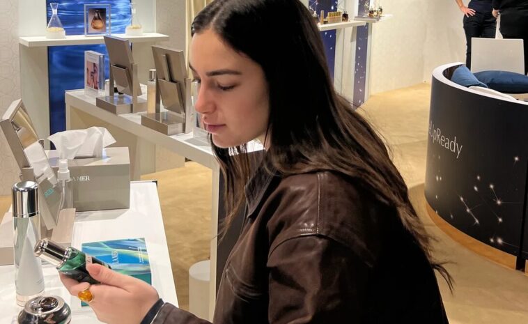 Estée Lauder ti invita a essere pieno di bellezza