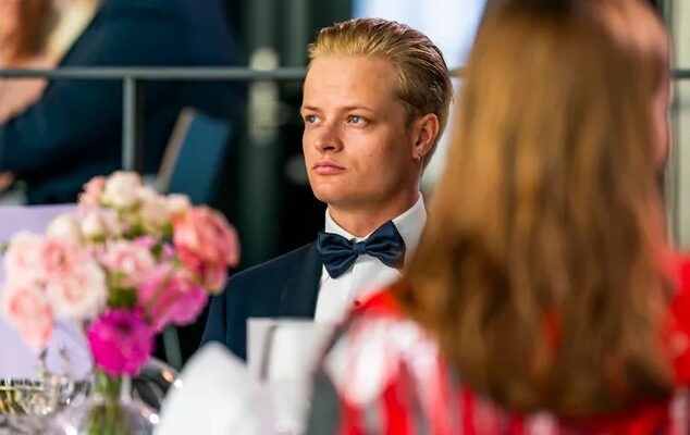 Mette-Marit di Norvegia riprende le cure per la fibrosi polmonare e (forse) si ritira per un po' a vita privata