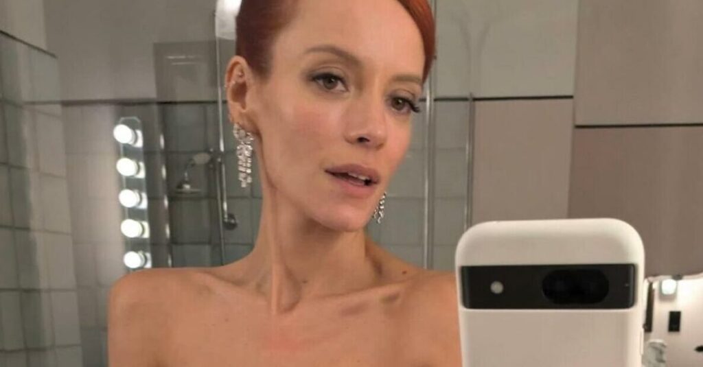 Lily Allen: “Guadagno di più con le foto dei miei piedi su OnlyFans che con la musica”