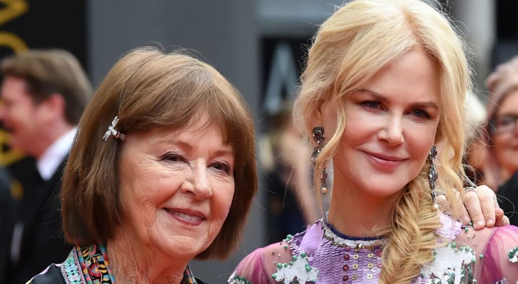 Nicole Kidman ricorda la madre Janelle Ann: “È stata la mia bussola in tutto ciò che ho fatto